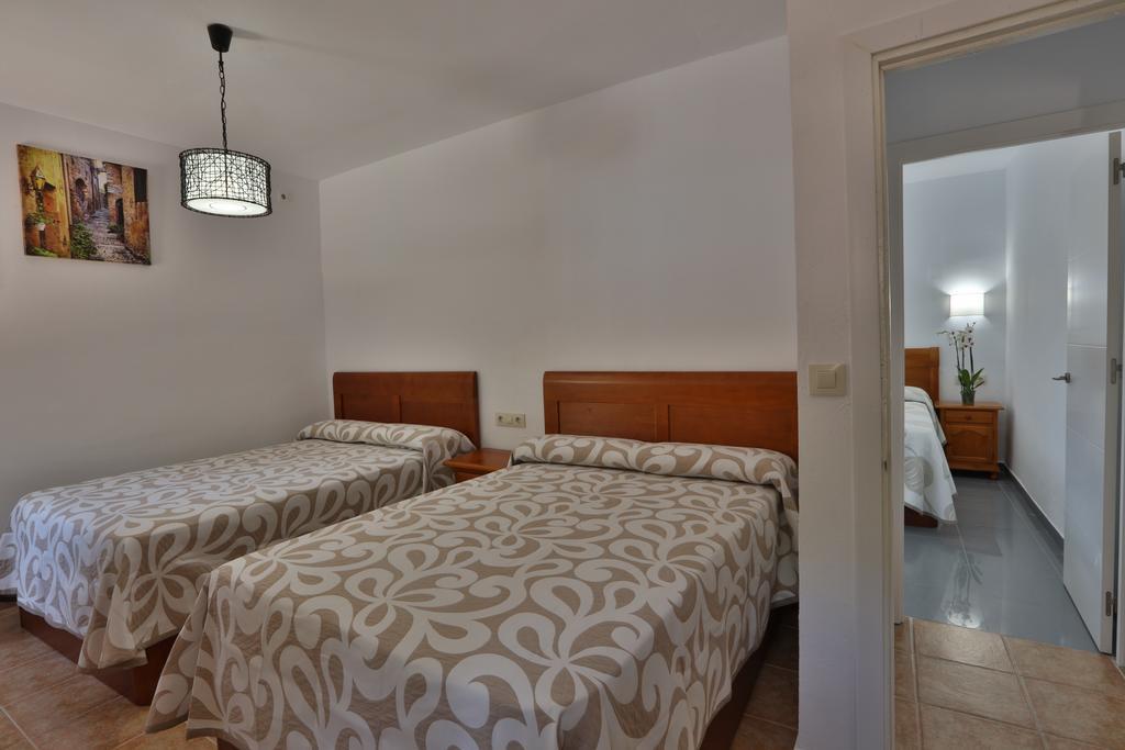 Apartamentos El Madronal Coto Rios Exteriör bild