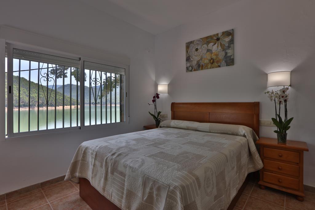 Apartamentos El Madronal Coto Rios Exteriör bild