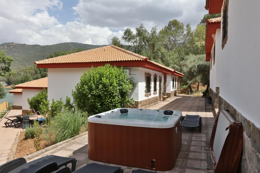 Apartamentos El Madronal Coto Rios Exteriör bild